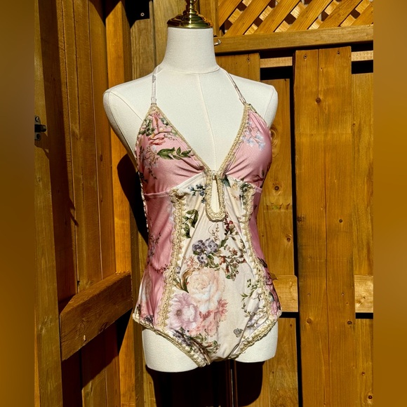 🆕 ZIMMERMANN 🧿 NWT Waverly Keyhole Crochet One Piece Swimsuit, Pink - Sz 3 - 8 - Picture 4 of 16